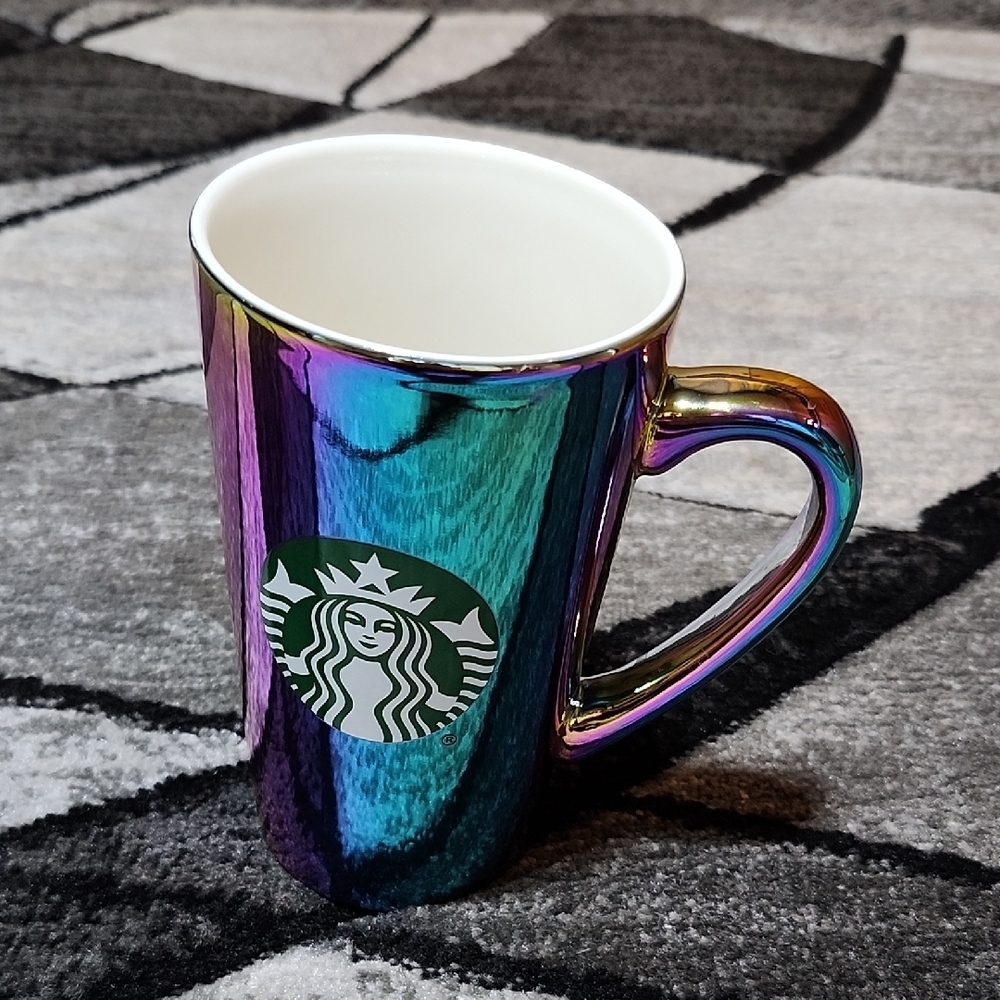 STARBUCKS 2022 RAINBOW IRIDESCENT HOLOGRAPHIC 16OZ COFFEE MUG